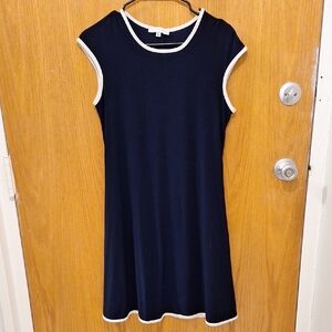 Classic navy blue and white stretch fit-and-flare dress